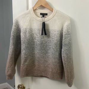 NWT. Ombré sweater. Cream, tan, grey. Super soft. Banana Republic. XXSP